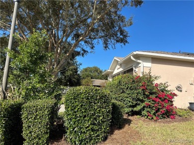 Welcome to this beautiful spacious, well maintained 3 Bedrooms on Brentwood Farms Golf Club in Florida - for sale on GolfHomes.com, golf home, golf lot