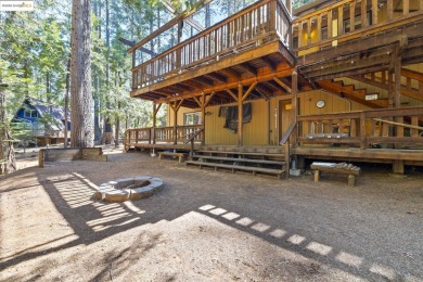This cozy cabin comes fully furnished and move-in ready! This on Sequoia Woods Country Club in California - for sale on GolfHomes.com, golf home, golf lot