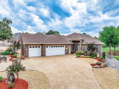 Enjoy this Isabella Golf Front Home inside and out! Spacious on Isabella Golf Course  in Arkansas - for sale on GolfHomes.com, golf home, golf lot