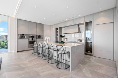 220 South East Mizner Boulevard, Boca Raton, Florida. Ideally on Boca Raton Resort and Club in Florida - for sale on GolfHomes.com, golf home, golf lot