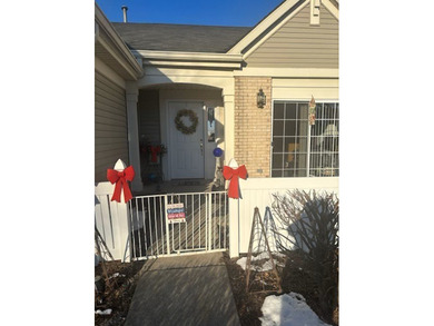 Want OPENNESS & PRIVACY? This End Unit, 2 Bedroom, 2 Bath Ranch on The Links at Carillon in Illinois - for sale on GolfHomes.com, golf home, golf lot