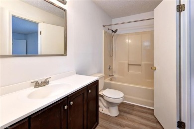 Updated one level living with two bedroom and two full bathrooms on Kiln Creek Golf and Country Club in Virginia - for sale on GolfHomes.com, golf home, golf lot