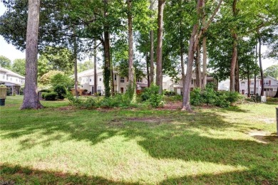Updated one level living with two bedroom and two full bathrooms on Kiln Creek Golf and Country Club in Virginia - for sale on GolfHomes.com, golf home, golf lot