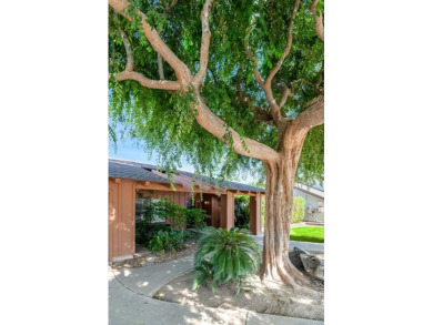 Charming home in Millwood! Situated on an extra large lot in on Visalia Country Club in California - for sale on GolfHomes.com, golf home, golf lot