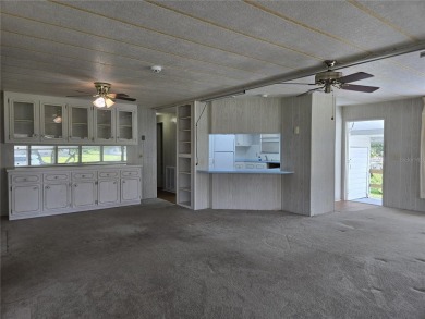 ZELLWOOD STATION 2 BEDROOM 2 BATH HOME. FEE SIMPLE, MEMBRANE on Zellwood Station Country Club in Florida - for sale on GolfHomes.com, golf home, golf lot