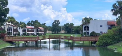 Step into this spacious, beautifully renovated, end-unit condo on Lake Wales Country Club in Florida - for sale on GolfHomes.com, golf home, golf lot