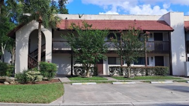 Step into this spacious, beautifully renovated, end-unit condo on Lake Wales Country Club in Florida - for sale on GolfHomes.com, golf home, golf lot
