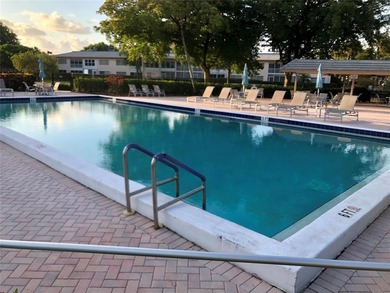 UNDOUBTEDLY THE NICEST 1/1 IN ALL OF WYNMOOR.  EXPANDED FLOOR on Wynmoor Golf Course in Florida - for sale on GolfHomes.com, golf home, golf lot