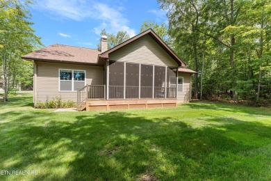 ''Welcome Home'' Imagine a custom home on the #2 green of the on Heatherhurst Golf Course in Tennessee - for sale on GolfHomes.com, golf home, golf lot