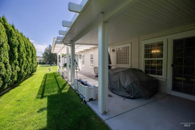IMPECCABLY maintained & super clean! You'll feel the differnce: on Lakeview Golf Club in Idaho - for sale on GolfHomes.com, golf home, golf lot