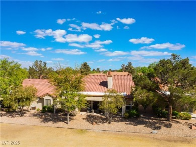 Enjoy the perfect blend of relaxation and recreation in this on Highland Falls Golf Club in Nevada - for sale on GolfHomes.com, golf home, golf lot