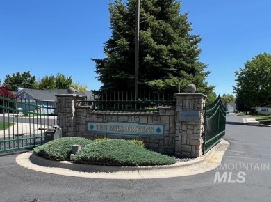 IMPECCABLY maintained & super clean! You'll feel the differnce: on Lakeview Golf Club in Idaho - for sale on GolfHomes.com, golf home, golf lot