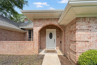 Welcome to your dream home! This beautifully maintained property on The Challenge at Oak Forest in Texas - for sale on GolfHomes.com, golf home, golf lot