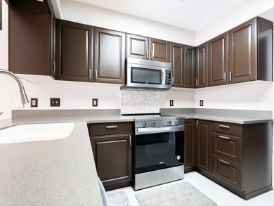 Back on the market with amazing UPDATES! This beautiful 3 on Briar Ridge Country Club in Indiana - for sale on GolfHomes.com, golf home, golf lot