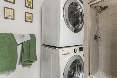 Beautifully maintained 2-bedroom, 2-bath corner unit featuring on Boca Lago Golf and Country Club in Florida - for sale on GolfHomes.com, golf home, golf lot