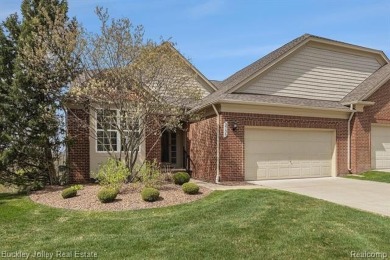 Stunning ranch condo in the Villas of Oceola.  Immediate on Chemung Hills Golf Club in Michigan - for sale on GolfHomes.com, golf home, golf lot