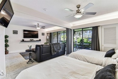 Deluxe Executive Suite - A2 Unit   Offering 2 queen beds and an on Innisbrook Resort and Golf Club in Florida - for sale on GolfHomes.com, golf home, golf lot