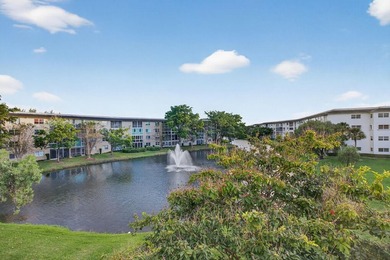 Beautiful Water View 2/2*IMPACT WINDOWS*, Updated Washer & Dryer on Wynmoor Golf Course in Florida - for sale on GolfHomes.com, golf home, golf lot