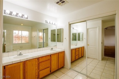 Beautiful 3-bedroom, 2.5-bathroom with pool in the heart of on TPC at Summerlin in Nevada - for sale on GolfHomes.com, golf home, golf lot