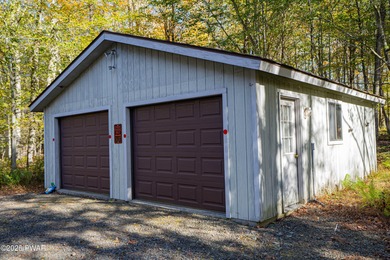 Meticulously maintained and beautifully updated chalet in the on The Hideout Golf in Pennsylvania - for sale on GolfHomes.com, golf home, golf lot