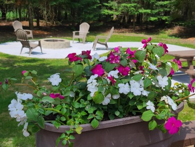 In Beautiful Michaywe find this well maintained 3BR 3BTH on Michaywe Pines Course in Michigan - for sale on GolfHomes.com, golf home, golf lot