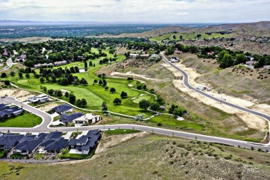 Nestled along Crane Creek golf course (private membership), this on Crane Creek Country Club in Idaho - for sale on GolfHomes.com, golf home, golf lot