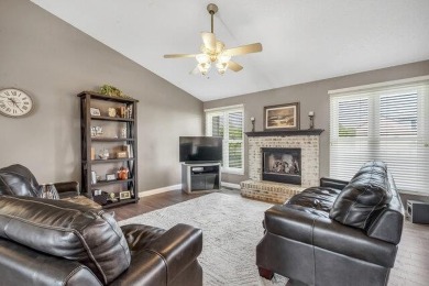 Beautifully maintained ranch in Dardenne Prairie, with finished on The Links At Dardenne in Missouri - for sale on GolfHomes.com, golf home, golf lot