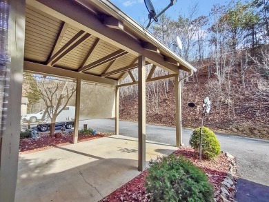 Great Smoky Mountain Country Club, 3-bedroom condo, long-range on Smoky Mountain Country Club in North Carolina - for sale on GolfHomes.com, golf home, golf lot