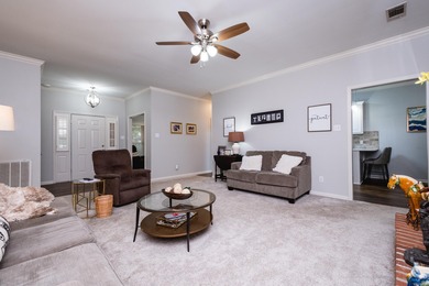 Wonderful one level located in the Country Club of Arkansas on The Country Club of Arkansas in Arkansas - for sale on GolfHomes.com, golf home, golf lot