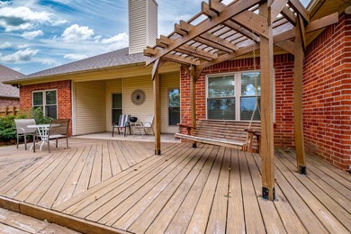 Wonderful one level located in the Country Club of Arkansas on The Country Club of Arkansas in Arkansas - for sale on GolfHomes.com, golf home, golf lot