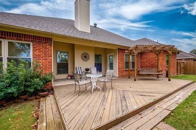 Wonderful one level located in the Country Club of Arkansas on The Country Club of Arkansas in Arkansas - for sale on GolfHomes.com, golf home, golf lot