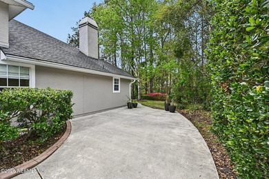 Beautifully maintained 4 bedroom, 4 bath home with a spacious on Golf Club At Fleming Island in Florida - for sale on GolfHomes.com, golf home, golf lot