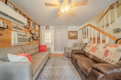 Charming cottage in the gated community of Tall Tree on on Cypress Creek Country Club in Texas - for sale on GolfHomes.com, golf home, golf lot