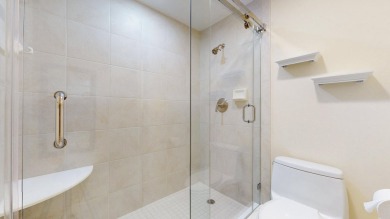 Immaculate 2nd floor three-bedroom, two-bathroom condo on Pipers Landing Country Club in Florida - for sale on GolfHomes.com, golf home, golf lot