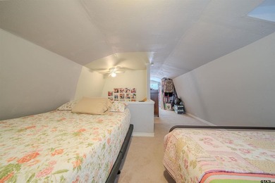 Charming cottage in the gated community of Tall Tree on on Cypress Creek Country Club in Texas - for sale on GolfHomes.com, golf home, golf lot