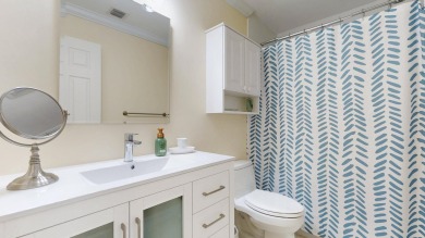 Immaculate 2nd floor three-bedroom, two-bathroom condo on Pipers Landing Country Club in Florida - for sale on GolfHomes.com, golf home, golf lot