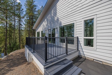 Fully furnished, MeadowCreek Golf Resort home in pristine on Meadowcreek Golf Resort in Idaho - for sale on GolfHomes.com, golf home, golf lot