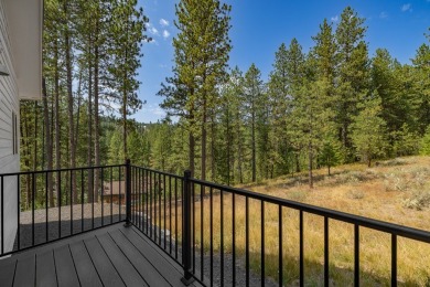 Fully furnished, MeadowCreek Golf Resort home in pristine on Meadowcreek Golf Resort in Idaho - for sale on GolfHomes.com, golf home, golf lot