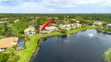 Immaculate 2nd floor three-bedroom, two-bathroom condo on Pipers Landing Country Club in Florida - for sale on GolfHomes.com, golf home, golf lot