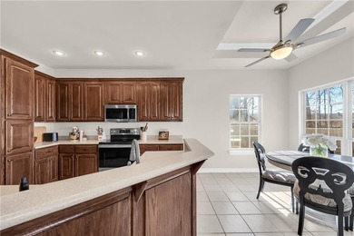 Welcome to this newly refreshed 4-bed, 2-bath home in the on Bella Vista - Metfield Golf Complex and Country Club in Arkansas - for sale on GolfHomes.com, golf home, golf lot