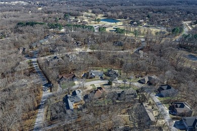 Welcome to this newly refreshed 4-bed, 2-bath home in the on Bella Vista - Metfield Golf Complex and Country Club in Arkansas - for sale on GolfHomes.com, golf home, golf lot