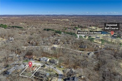 Welcome to this newly refreshed 4-bed, 2-bath home in the on Bella Vista - Metfield Golf Complex and Country Club in Arkansas - for sale on GolfHomes.com, golf home, golf lot