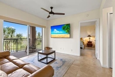 TAKE A LOOK AT THIS SHARP & CONTEMPORARY 3 BEDROOM 2 1/2 BATH on Gator Trace Golf and Country Club in Florida - for sale on GolfHomes.com, golf home, golf lot