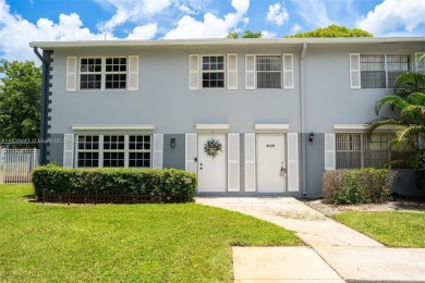 Welcome to this beautifully renovated 3 bed / 2.5 bath corner on Davie Golf Club in Florida - for sale on GolfHomes.com, golf home, golf lot