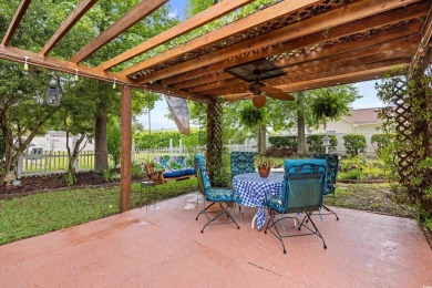 Beautiful all-brick 3br/2.5ba home on a large, landscaped lot in on Palmetto Greens Golf and Country Club in South Carolina - for sale on GolfHomes.com, golf home, golf lot