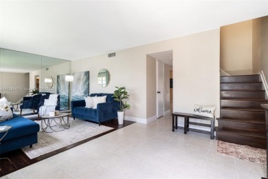 Welcome to this beautifully renovated 3 bed / 2.5 bath corner on Davie Golf Club in Florida - for sale on GolfHomes.com, golf home, golf lot