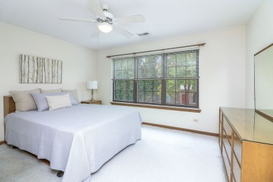 Bright and light open floor plan with vaulted ceiling height for on Bloomingdale Golf Club in Illinois - for sale on GolfHomes.com, golf home, golf lot