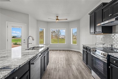 STUNNING 4 BEDROOM / 2 BATH 1,882 SQFT GOLF COURSE HOME!!! Come on Valle Vista Golf Course in Arizona - for sale on GolfHomes.com, golf home, golf lot