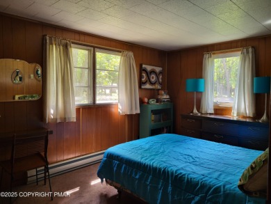 Retro Ranch Retreat in Lake Harmony ''Step Back in Time'' --just on Split Rock Resort and Country Club in Pennsylvania - for sale on GolfHomes.com, golf home, golf lot