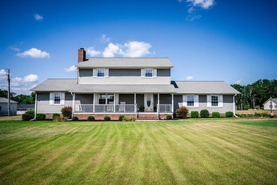 Immaculate 4 bedroom 3 1/2 bath home located directly across on Cherokee National Golf and Country Club in South Carolina - for sale on GolfHomes.com, golf home, golf lot